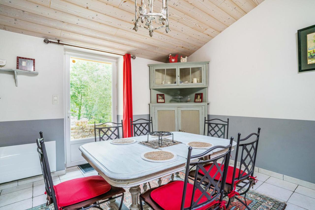 Le Moulin De Pilet Villa Mortagne-sur-Sevre Exteriör bild