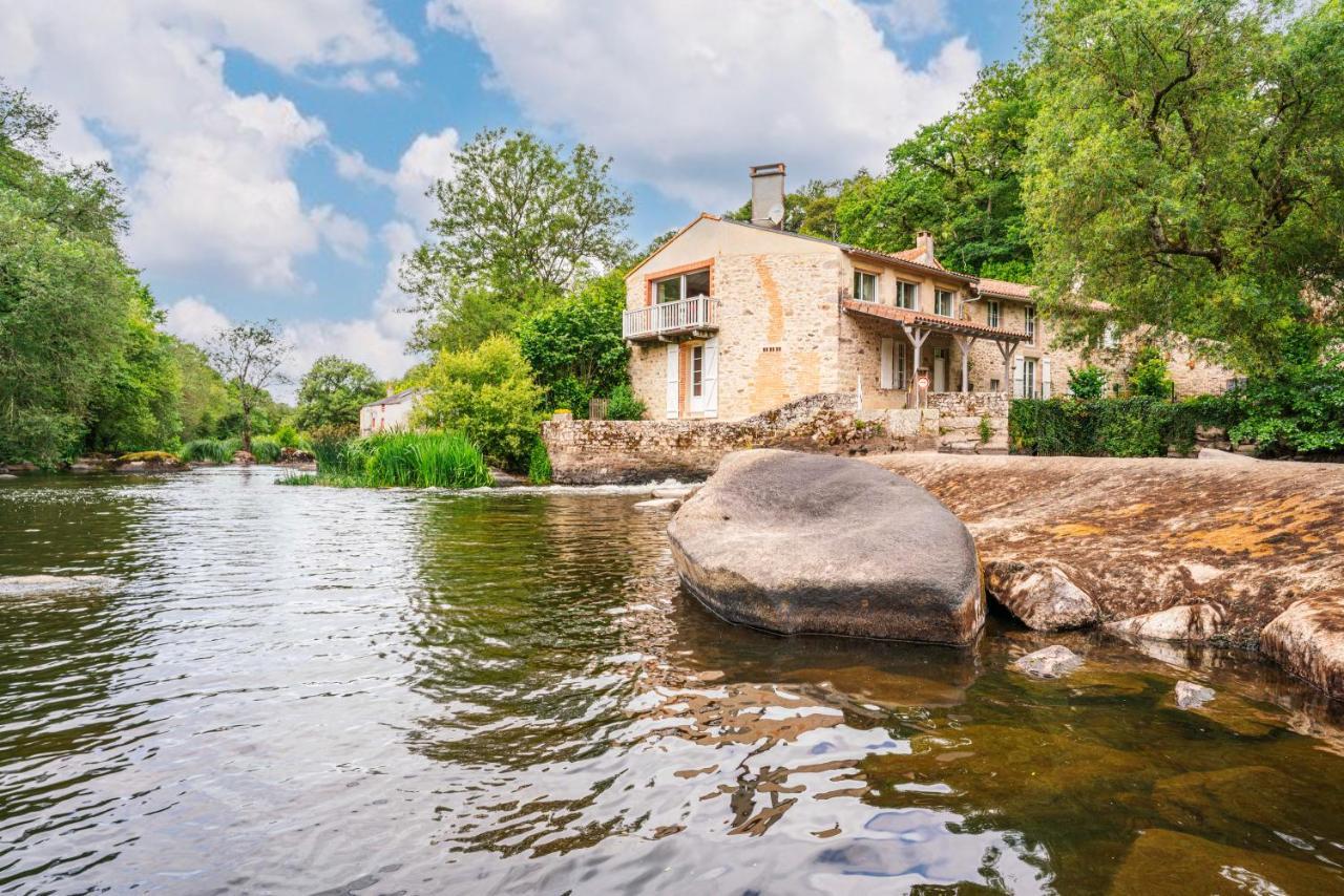 Le Moulin De Pilet Villa Mortagne-sur-Sevre Exteriör bild